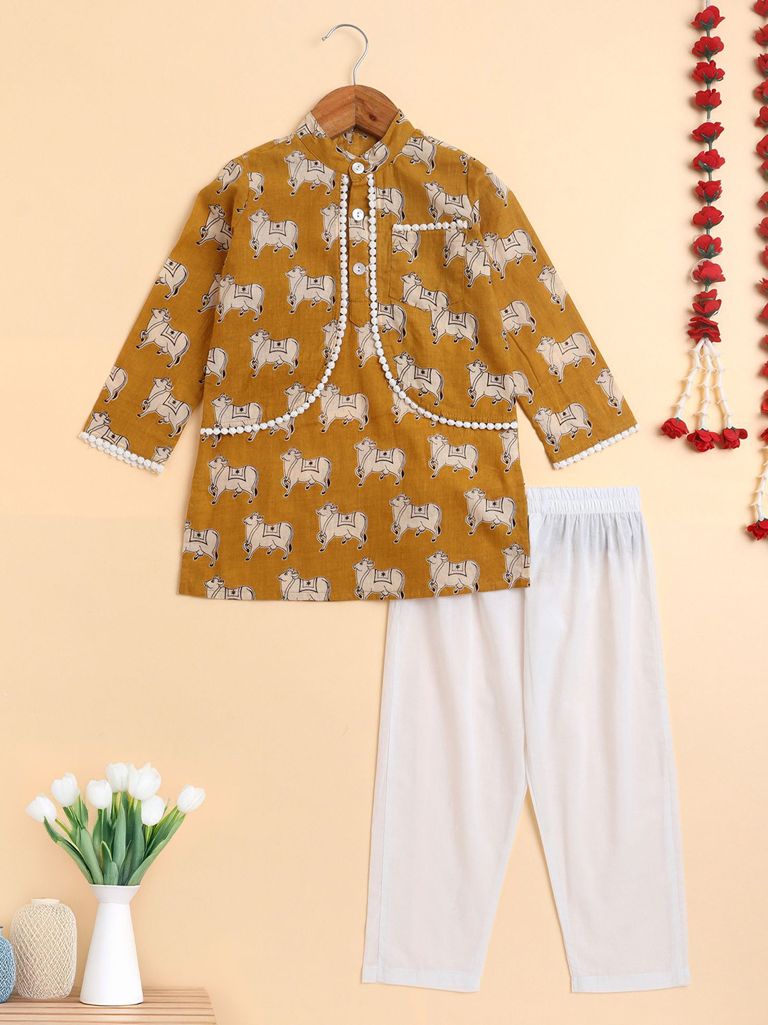 Boys Animal Printed Cotton Kurta with Pyjamas