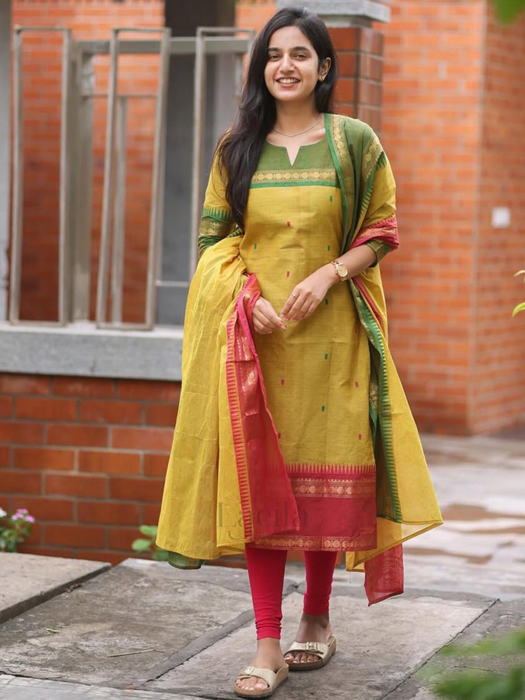 SHIJILA Women Kurta With Dupatta