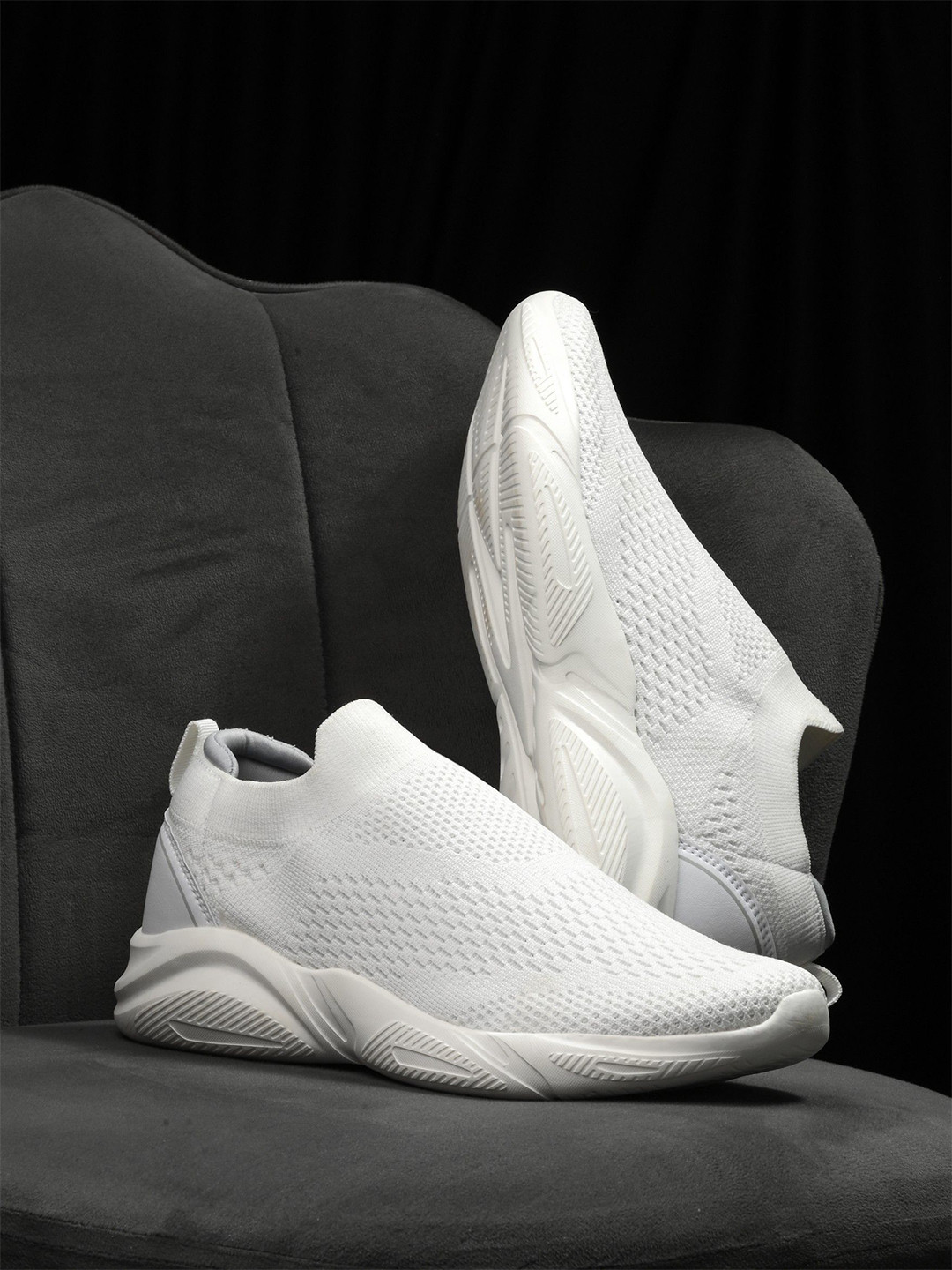 OFF LIMITS Men Comfortable Walking Shoes