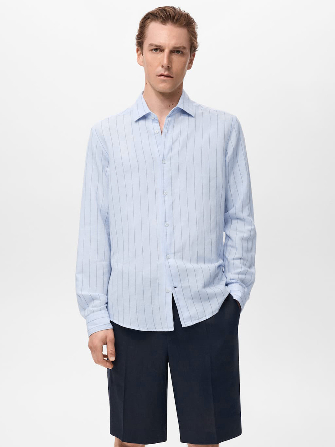 MANGO MAN Pinstripes Linen-Cotton Regular Fit Casual Shirt