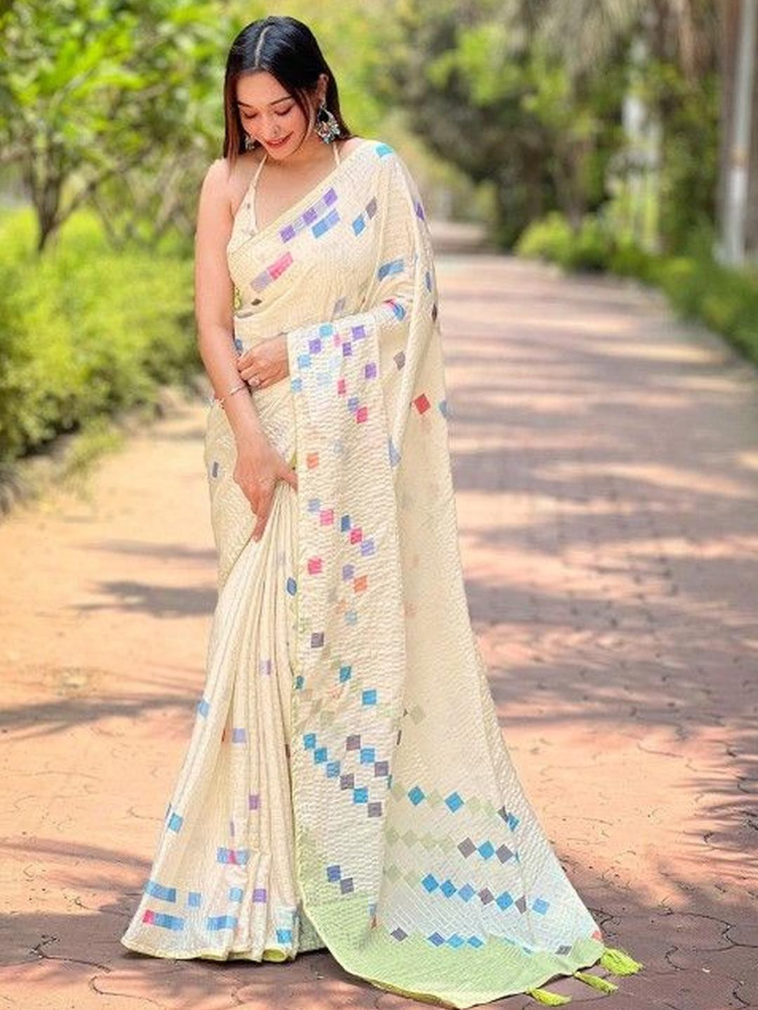 KARAGIRI Women Embroidered Off White Satin Crochet Saree With Blouse Piece