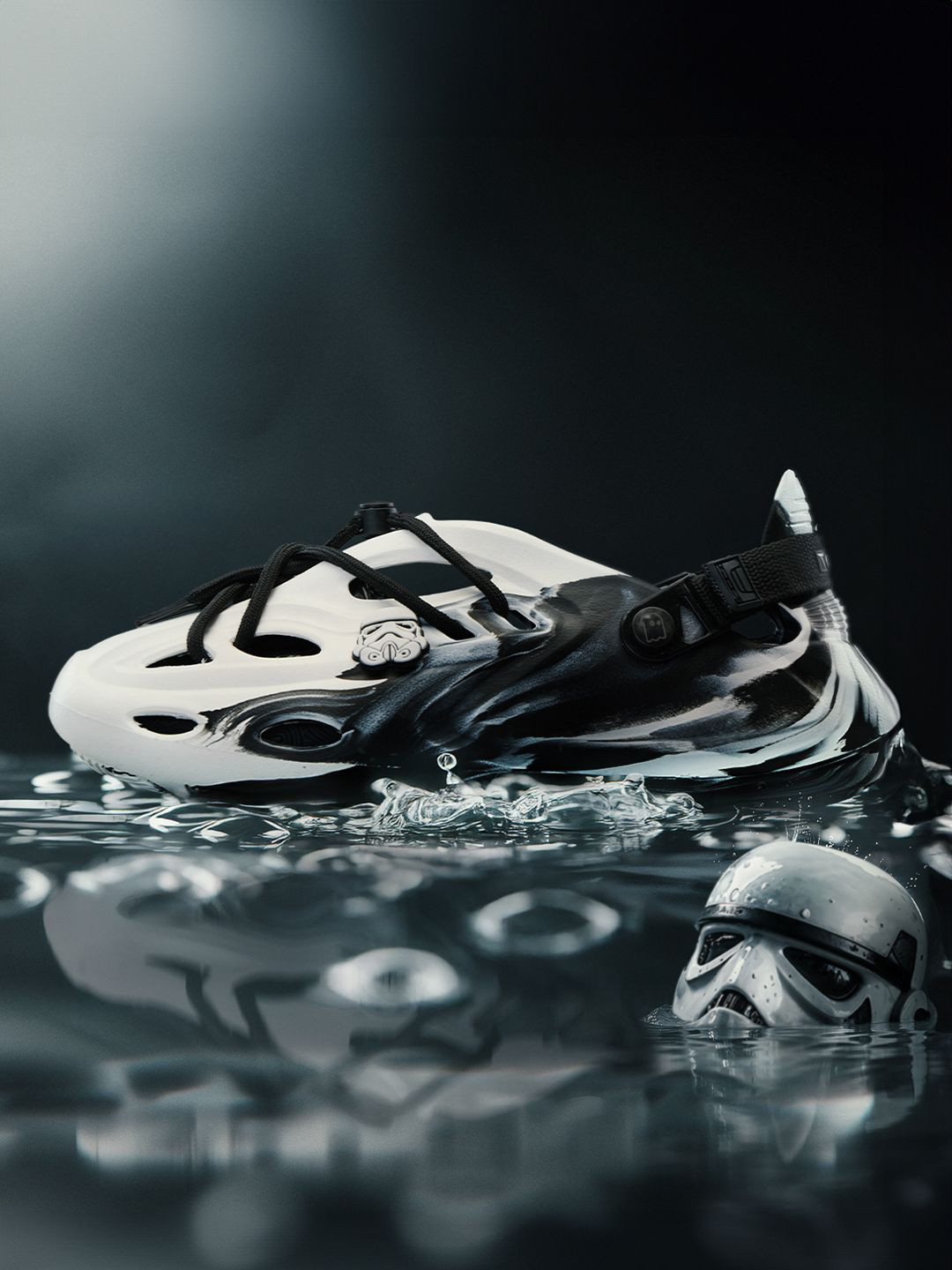 The Souled Store Hydros Men Printed Clogs