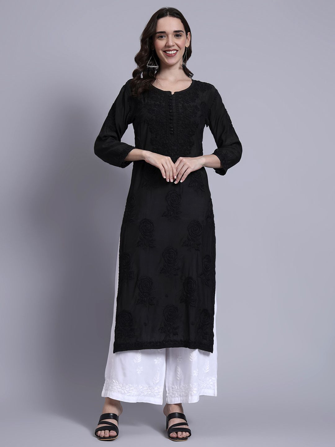 The Chikan Label Gulaab Floral Embroidered Chikankari Muslin Straight Kurta