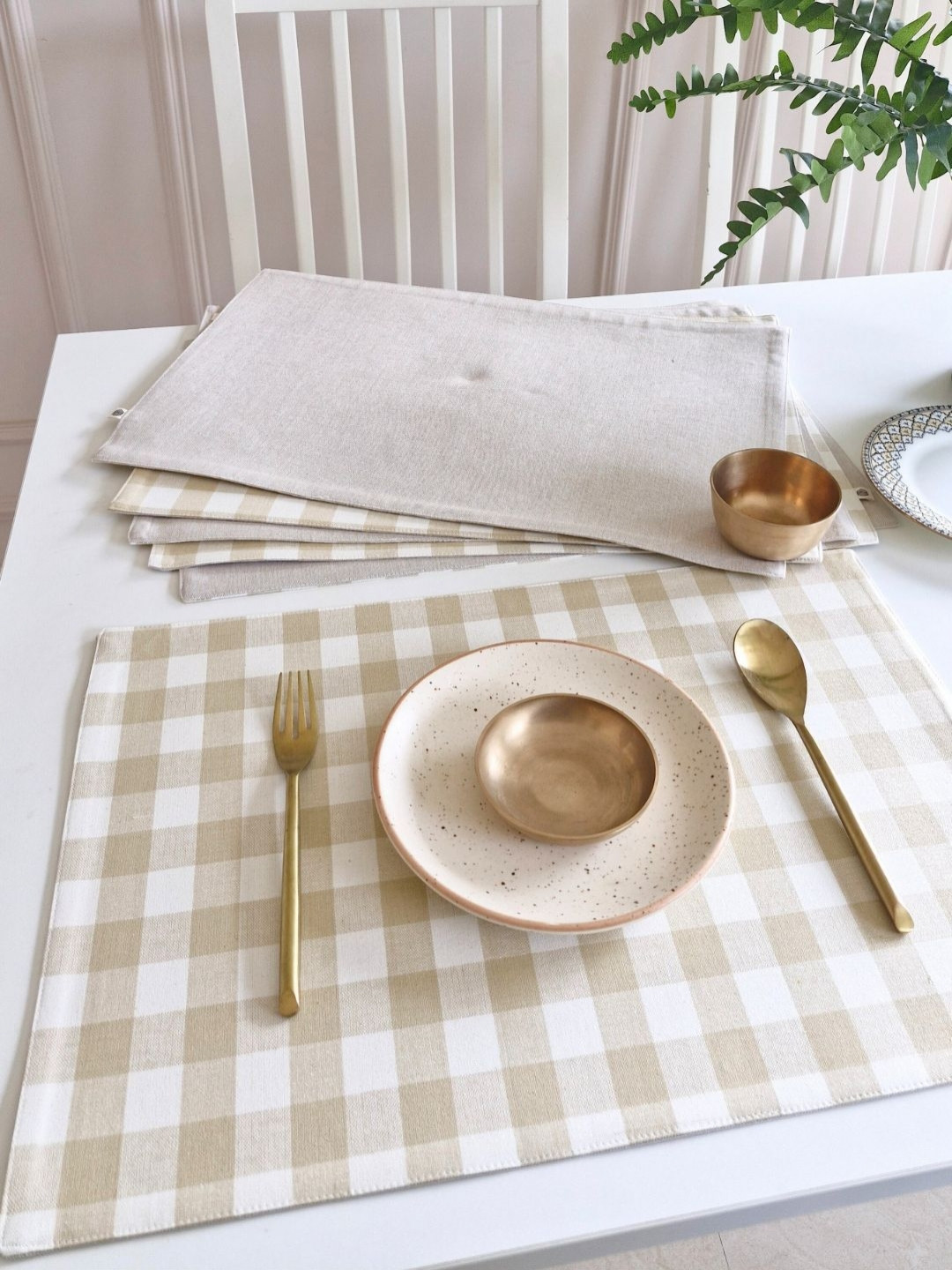 The Yard House Set of 6 Farmhouse Beige Reversible & Wipeable Cotton Placemats