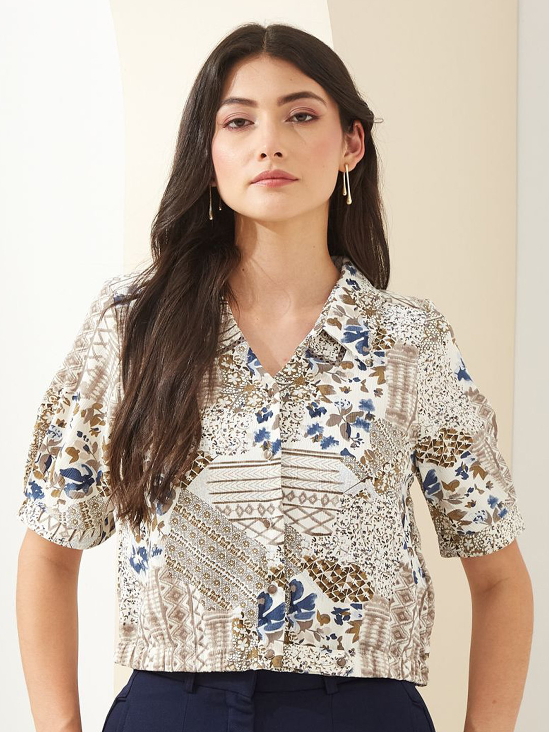 Latin Quarters Relaxed Fit Floral Printed Spread Collar Short Sleeves Shirt