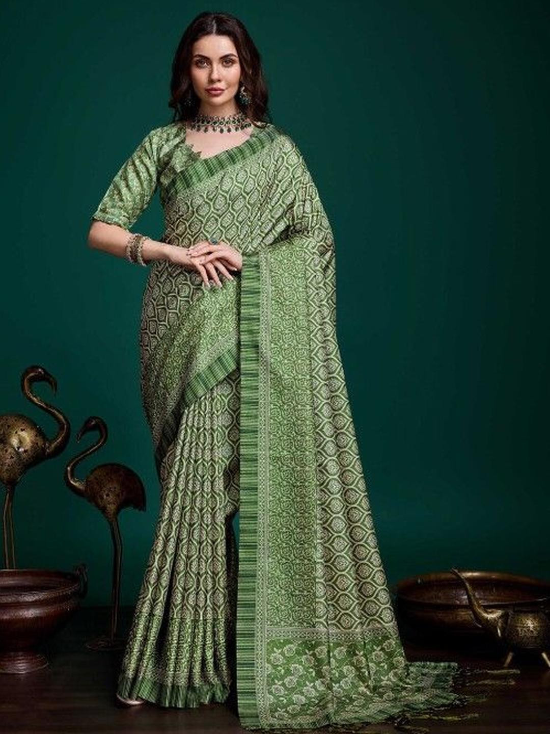 KARAGIRI Ethnic Motif Printed Wedding Saree