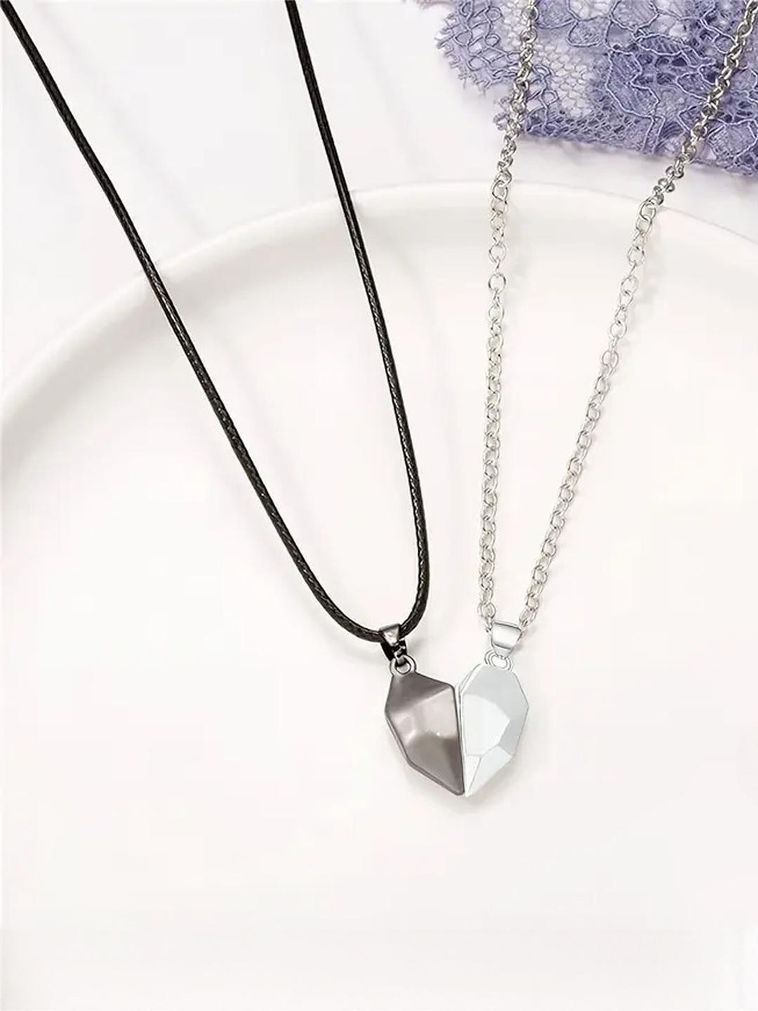 DressBerry Black & Silver Magnetic Heart Couples Pendant Chains