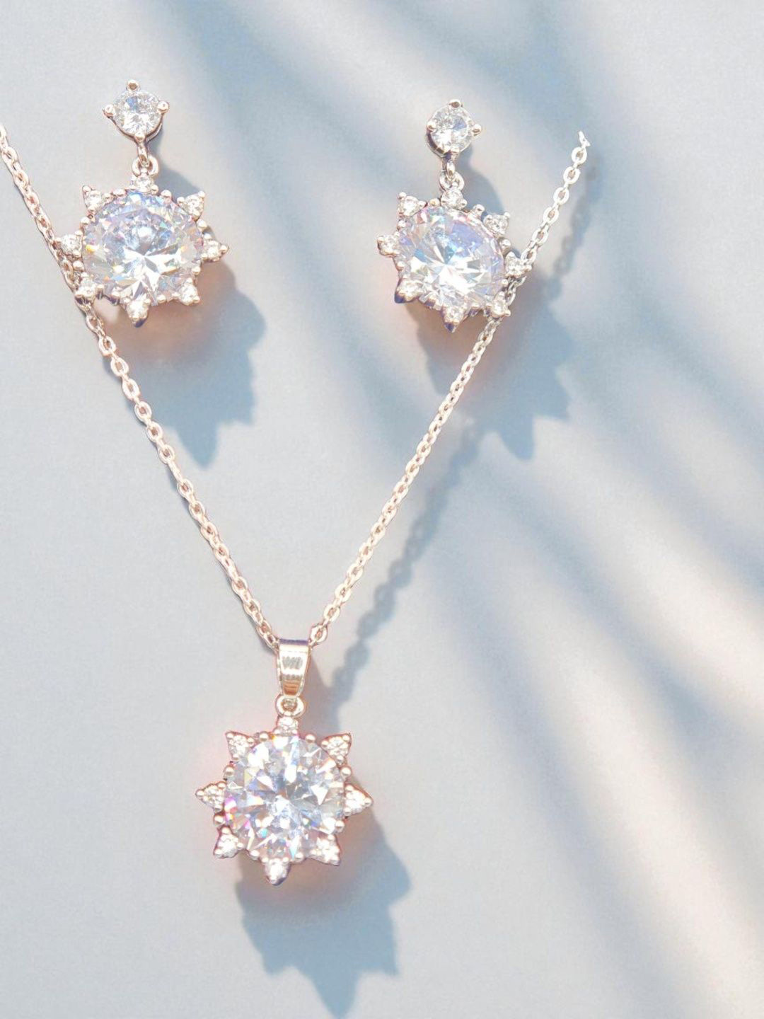 SAPRAA TRENDS Women Rhodium Plated Cubic Zirconia Scudded Jewellery Set