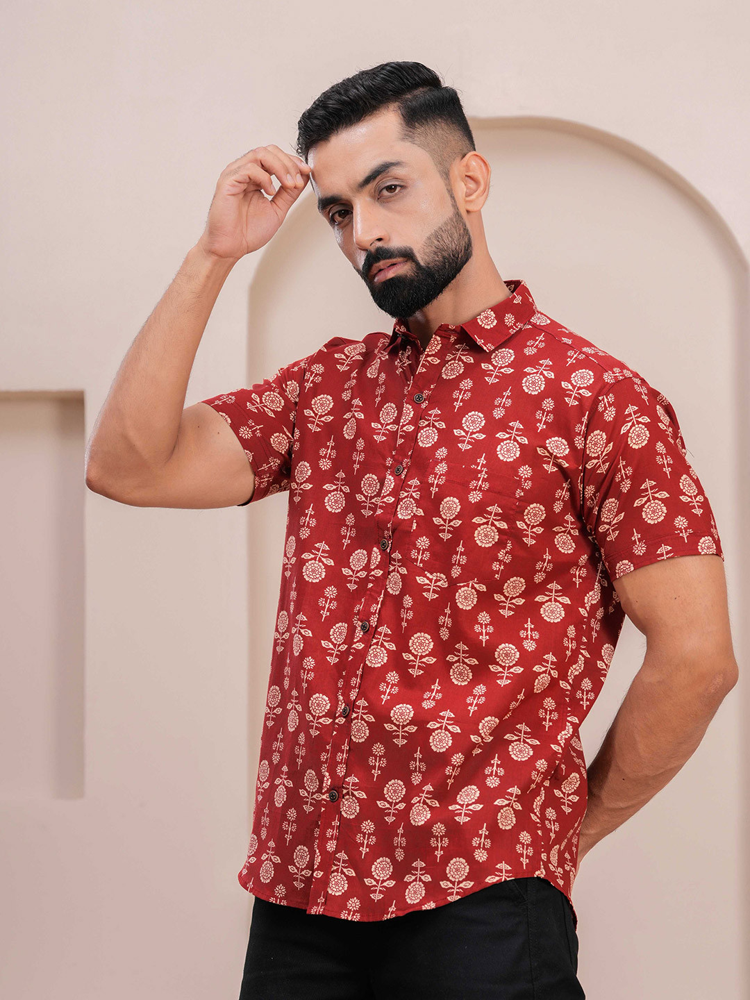 JAHIDA COMFORT WITH STYLE Men Comfort Fit Floral Printed Spread Collar Cotton Casual Shirt