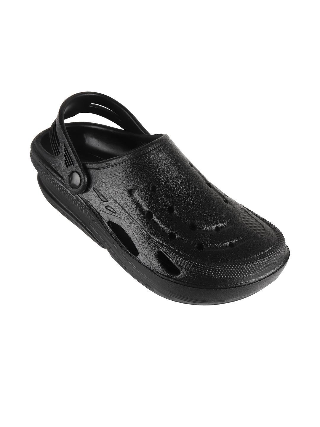 Poddar Men Black Casual Clogs