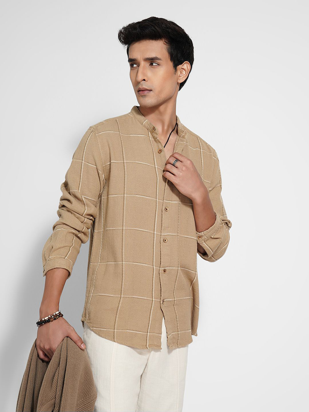 7 Alt by Pantaloons Men Relaxed Fit Windowpane Checked Band Collar Pure Cotton Shirt