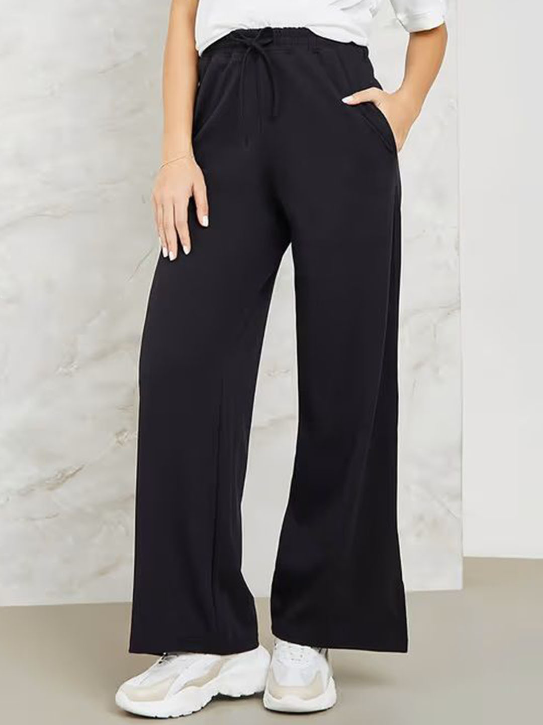 SKD TRENDZ Women Mid Rise Loose Fit Trousers