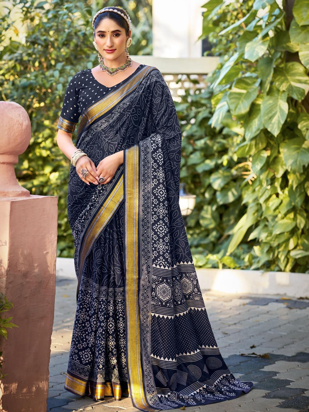 Munir Bandhani Print Pure Cotton Bagru Saree with Zari Border