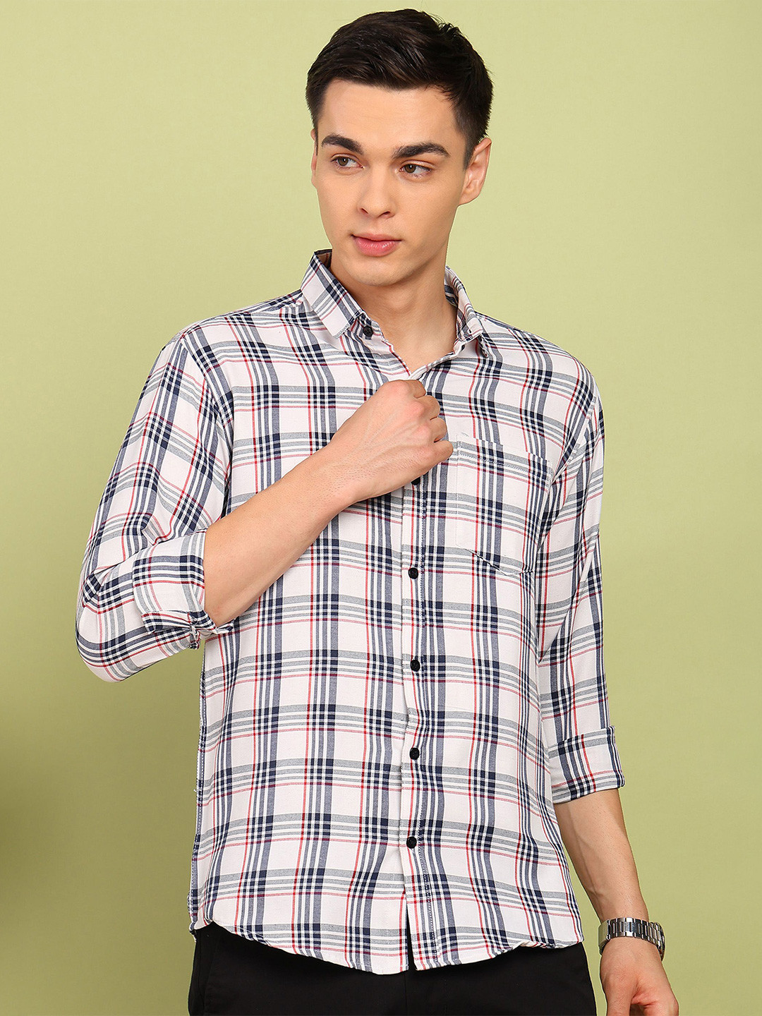 encore by INVICTUS Men Checked Spread Collar Cotton Casual Shirt
