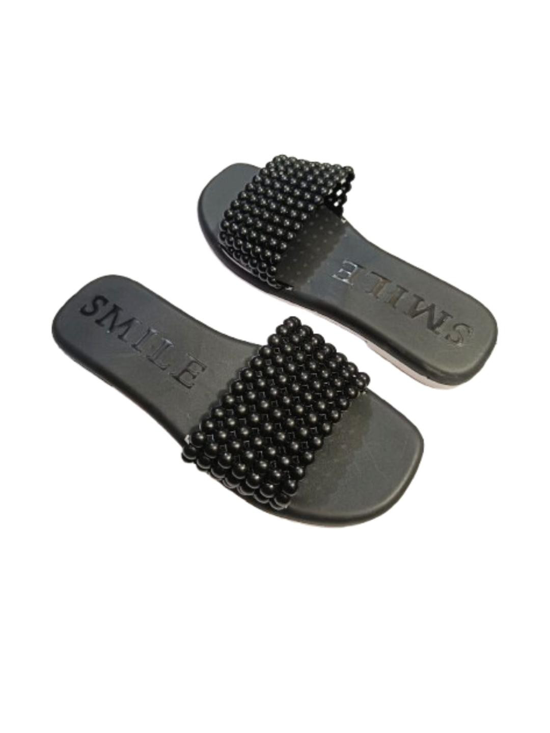 UKANSU Women Beads Detail Rubber Flip Flops