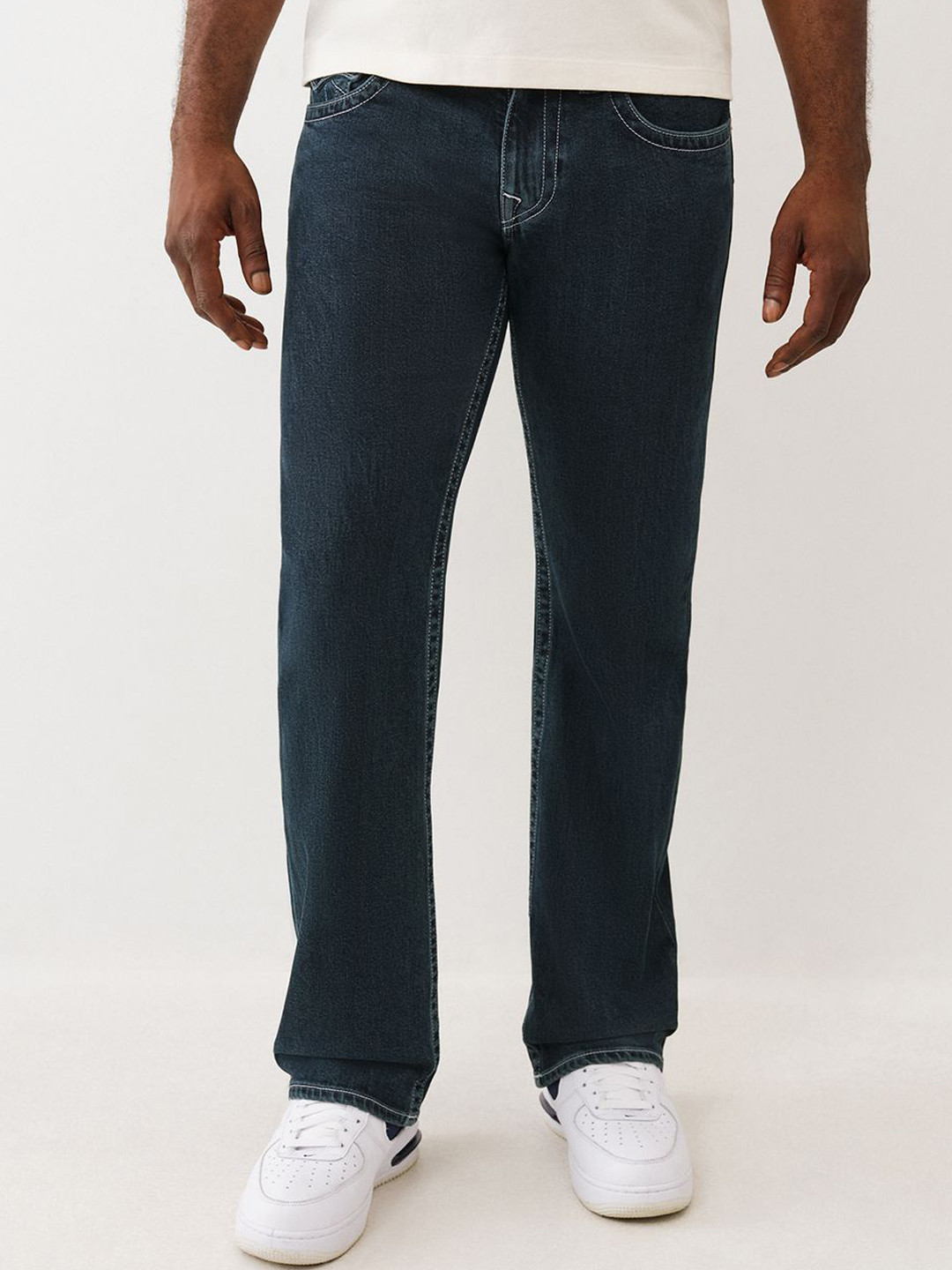 True Religion Men Billy SN Bootcut Mid-Rise Jeans