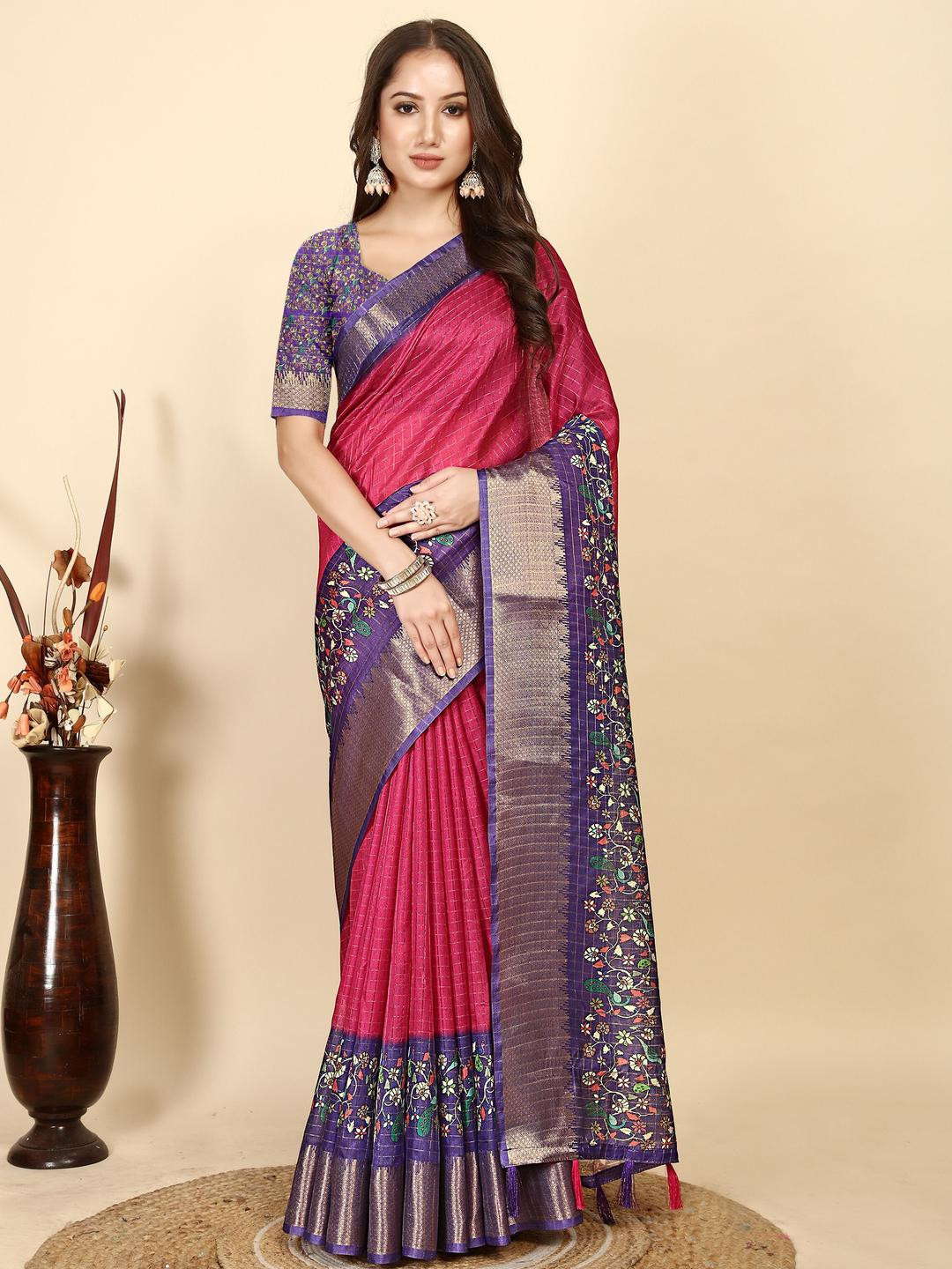SSHAGUN LIFESTYLE Checked Woven Design Border Zari Bandhani Saree