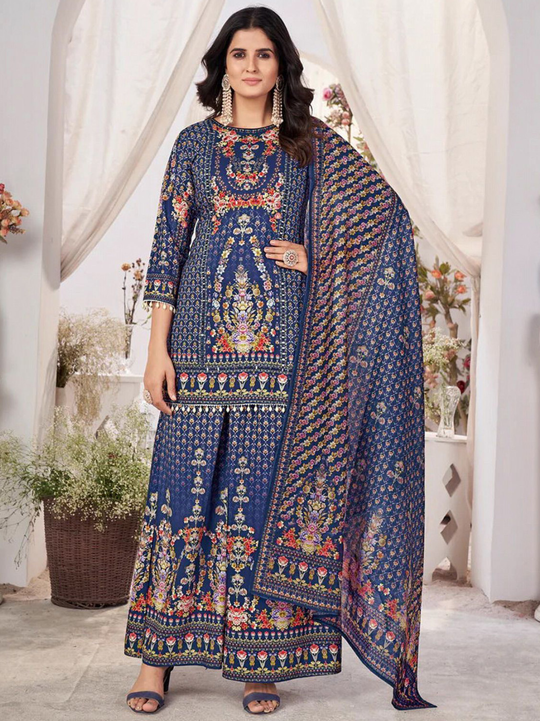 Meher Impex Women Ethnic Motifs Printed Mirror Work Muslin Kurti with Palazzos & Dupatta