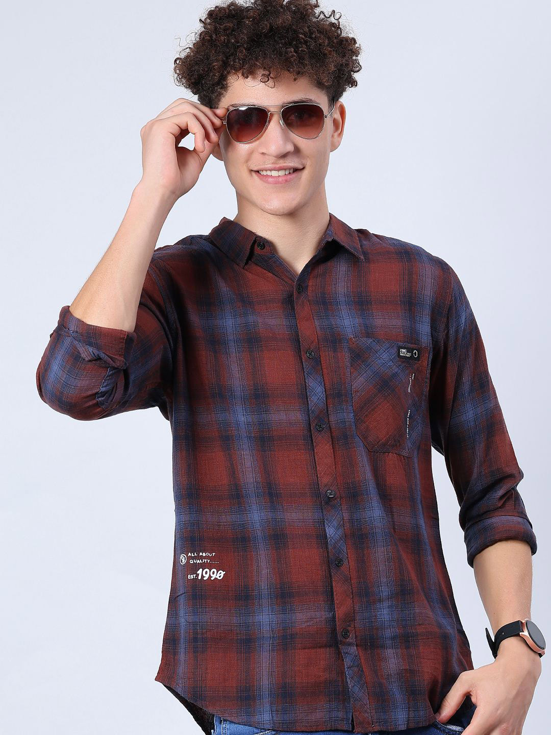 V-Mart Men Buffalo Checked Spread Collar Cotton Casual Shirt