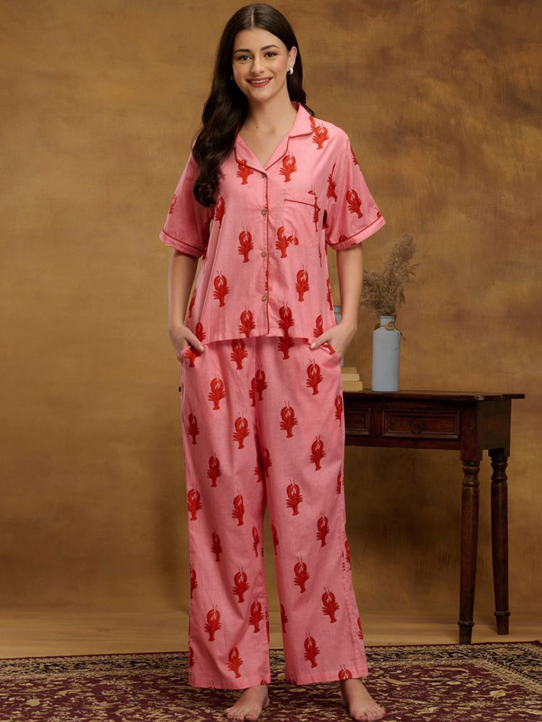 The Quince Life Women Set Of 2 Lobster Love Night suits