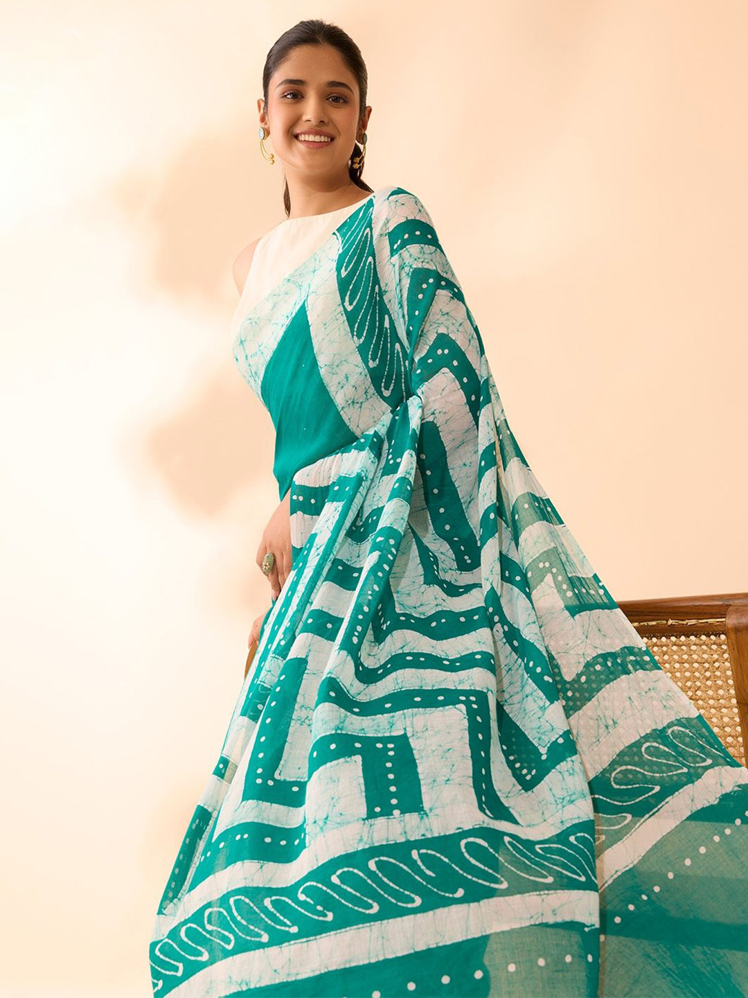 Taneira Batik Printed Ujjain Pure Cotton Saree