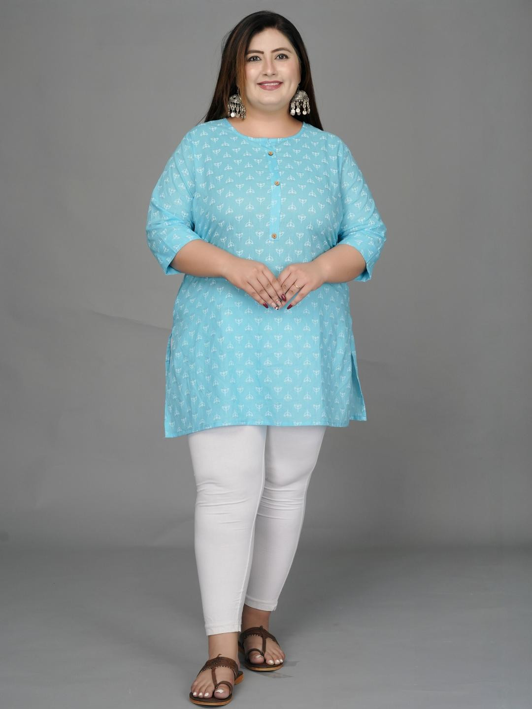 VASAVI Women Blue Cotton Kurtas