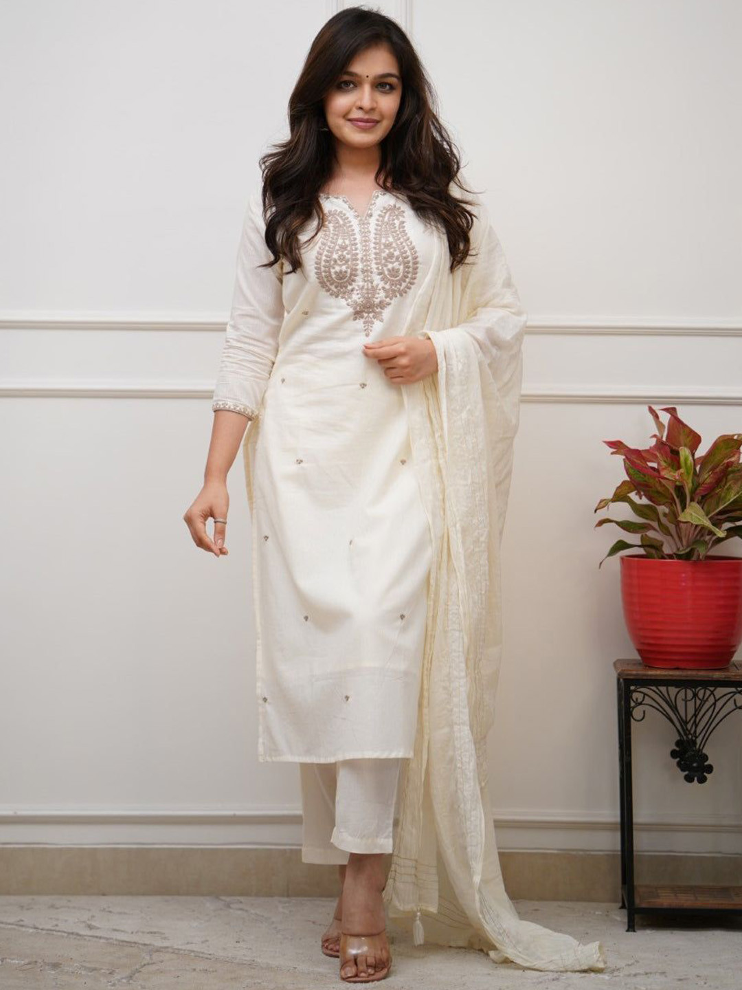 Brand Hill Floral Embroidered Sequinned Chanderi Silk Kurta With Trousers & Dupatta
