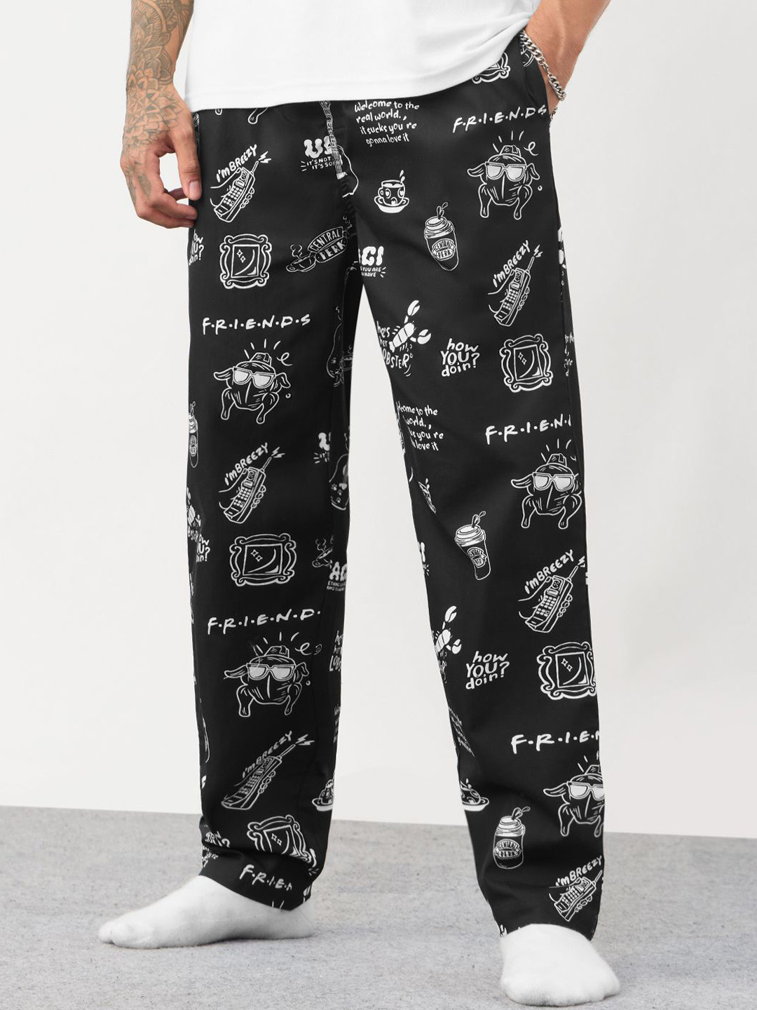 The Souled Store Official Men FRIENDS: Doodle Black Regular Fit Pajamas