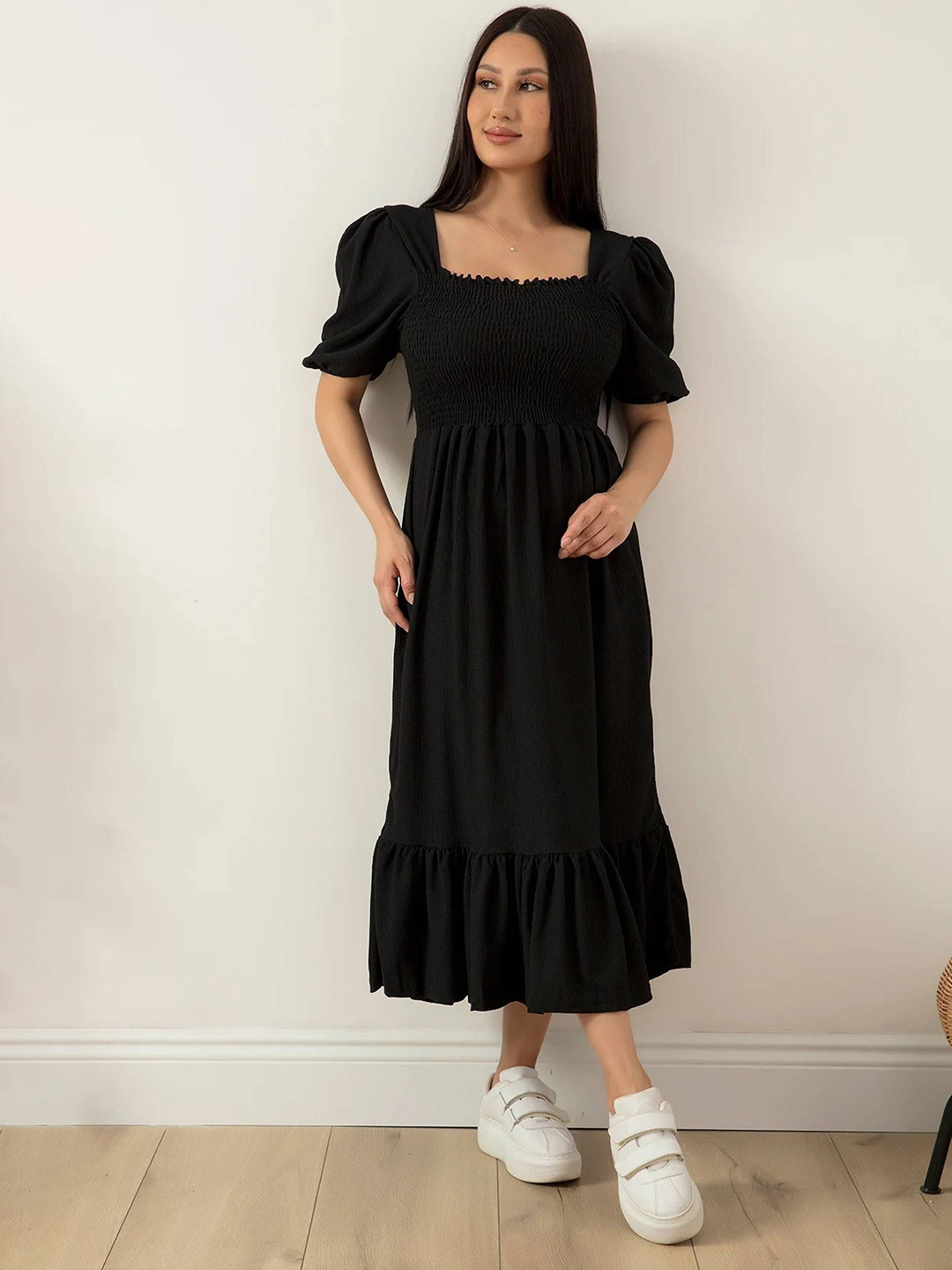 Pinly Women Solid Fit & Flare Dress