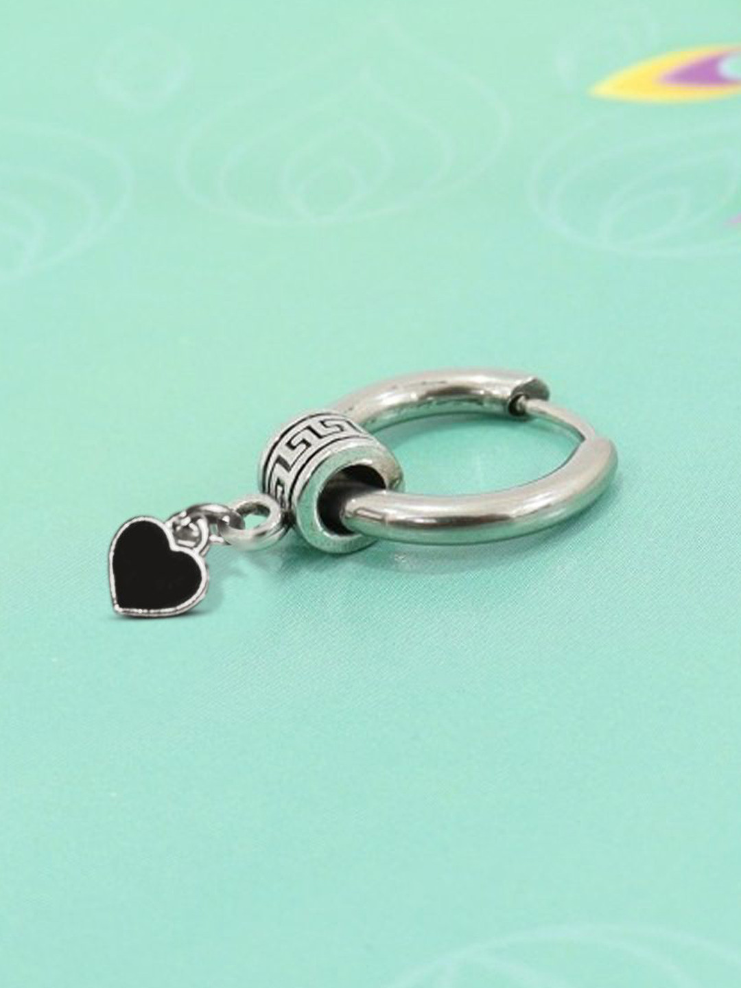 KRENOZ Men Stainless Steel Emerald Studded Heart Shaped Hoop Earring