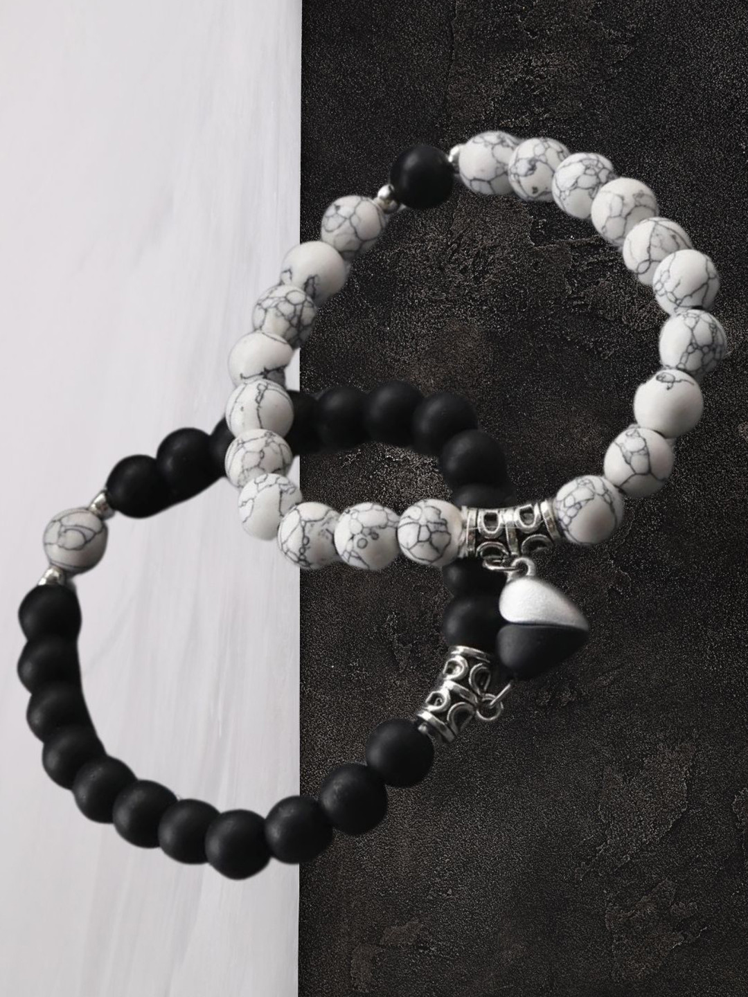 Feel style Unisex Set Of 2 Ceramic Artificial Beaded Magnet Heart Elasticated Bracelets