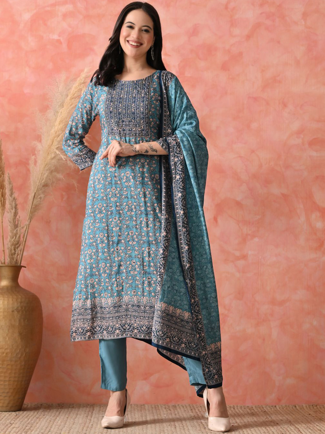 HARIKS Women Floral Printed Regulr Pure Cotton Kurta with Trousers & Dupatta