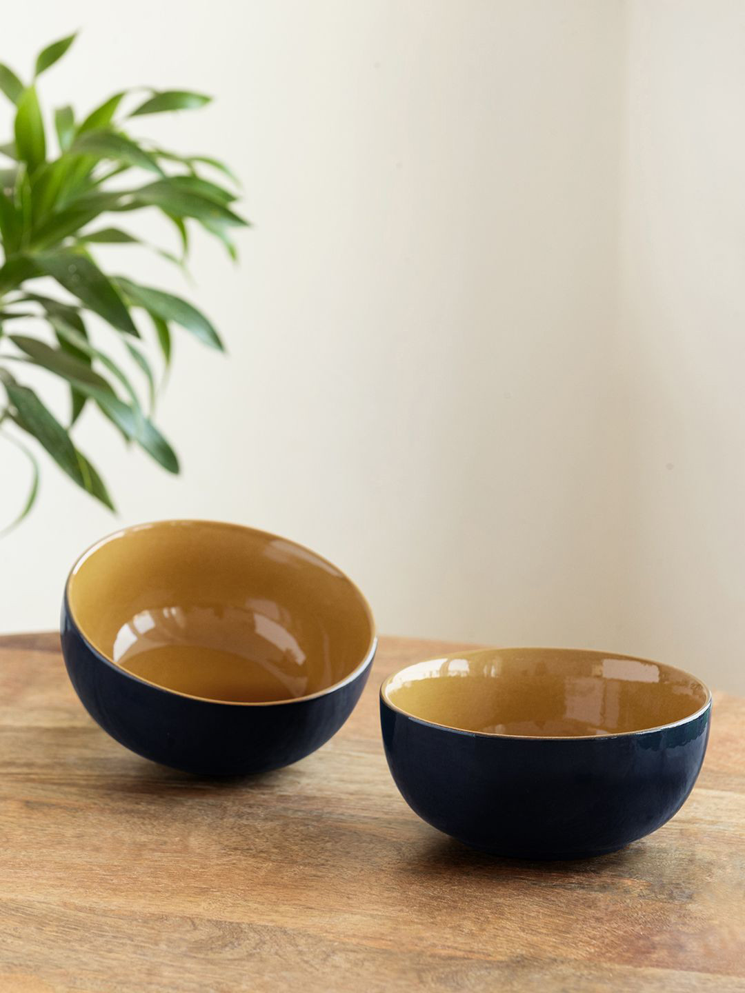 ExclusiveLane Mariana Blues Blue & Brown 2 Pieces Ceramic Serving Bowls 550ml