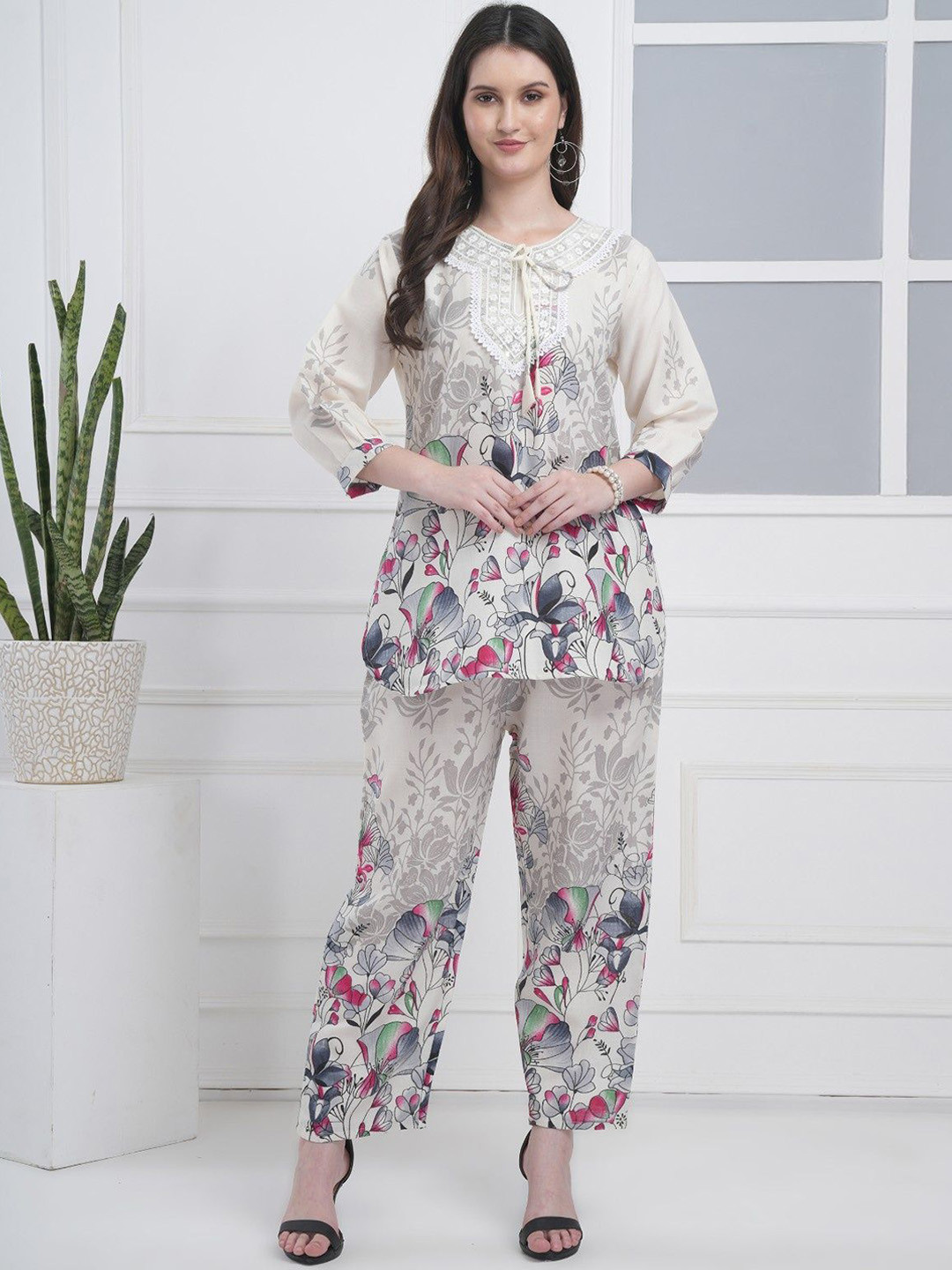 BAESD Floral Printed Round Neck Pure Cotton Tunic With Palazzo