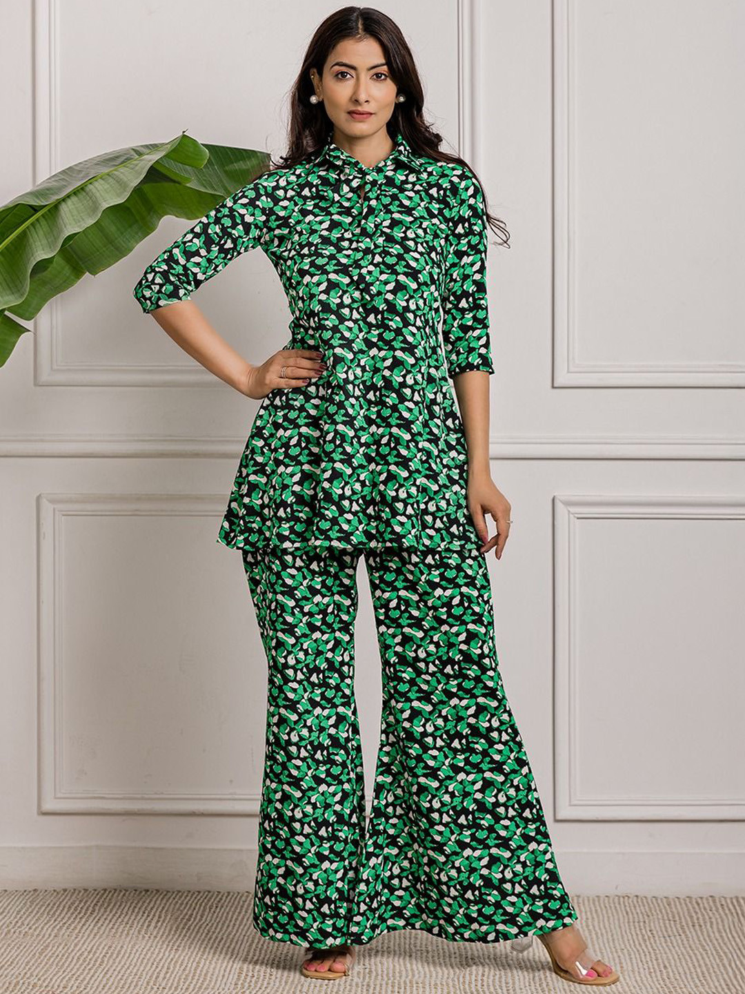 Niyaksha Woman Printed Shirt Collar Cotton Tunic and Trousers Co-Ords