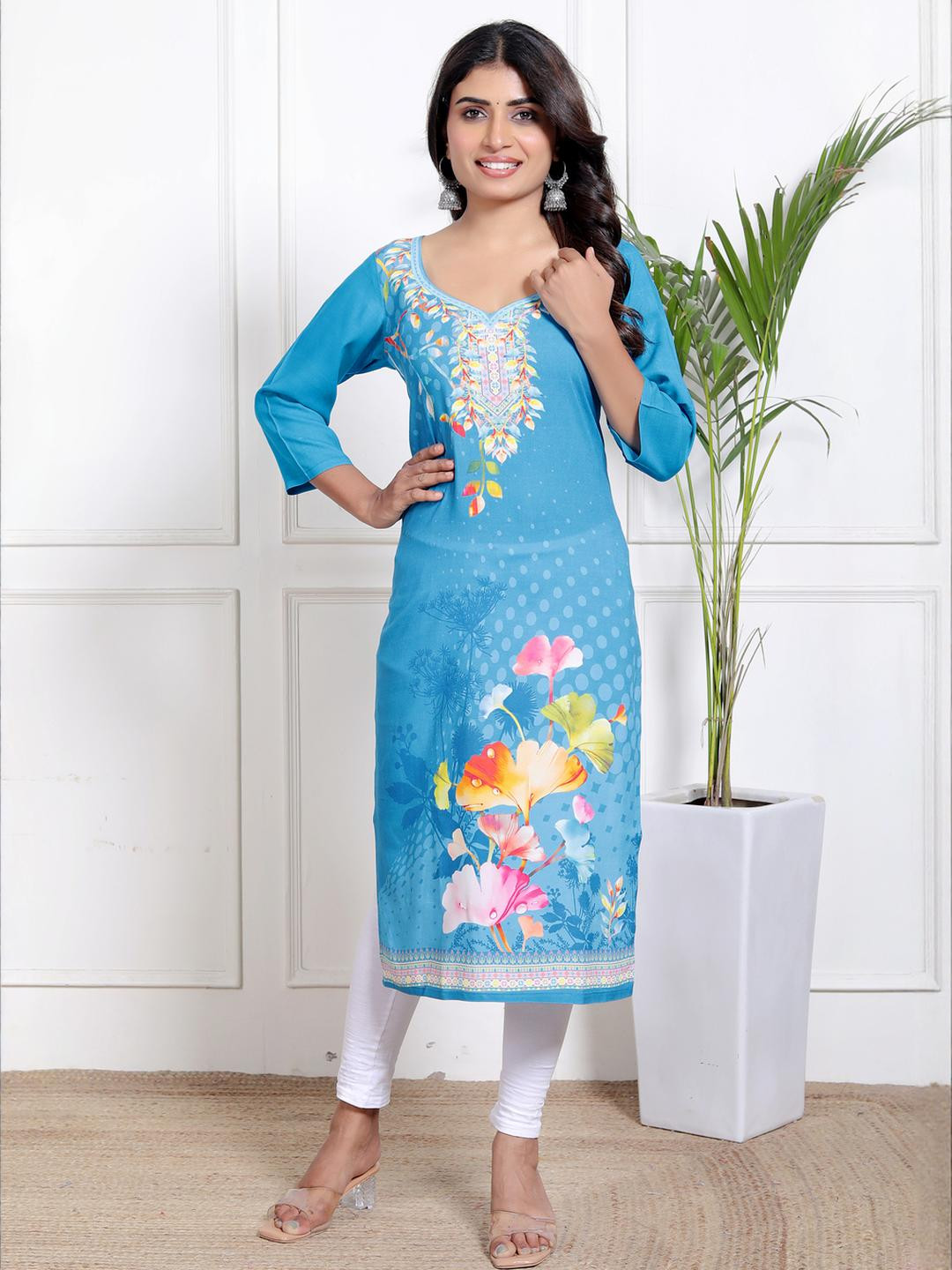 Dinaya Women Blue Viscose Rayon Straight Kurtis