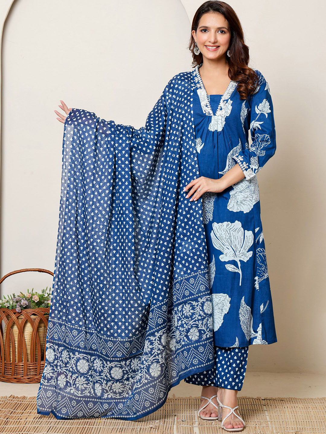 RangRaazi Floral Printed V-Neck Straight Pleated Pure Cotton Kurta With Trousers & Dupatta