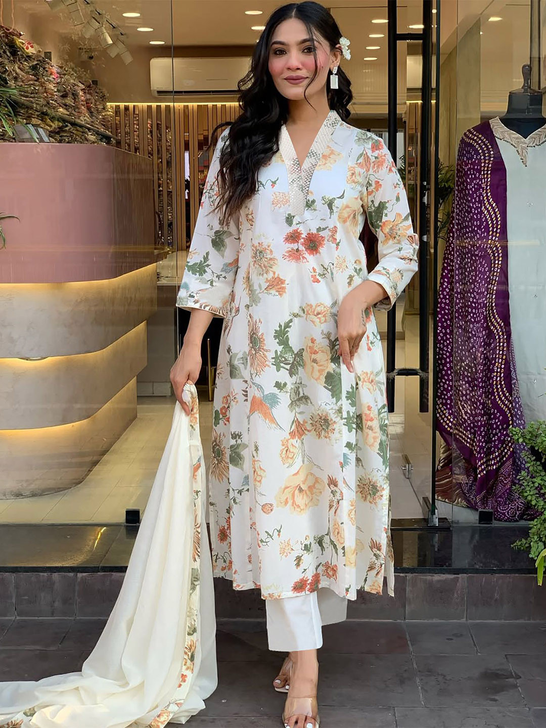 CICICA Women Floral Printed Kurta with Palazzos & Dupatta