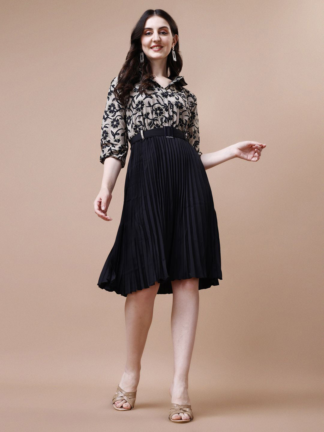 Pinly Women Shirt Collar Floral Printed Fit & Flare Dress