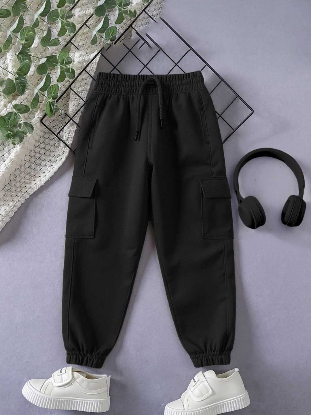 YK X Trampoline Kids Terry Cotton Mid-Rise Cargo Joggers