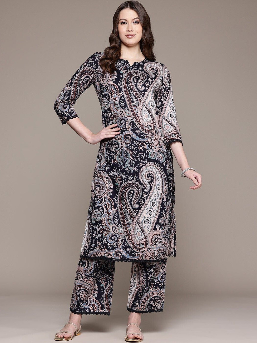 MARKHYA WALA Women Paisley Printed Kurta with Palazzos