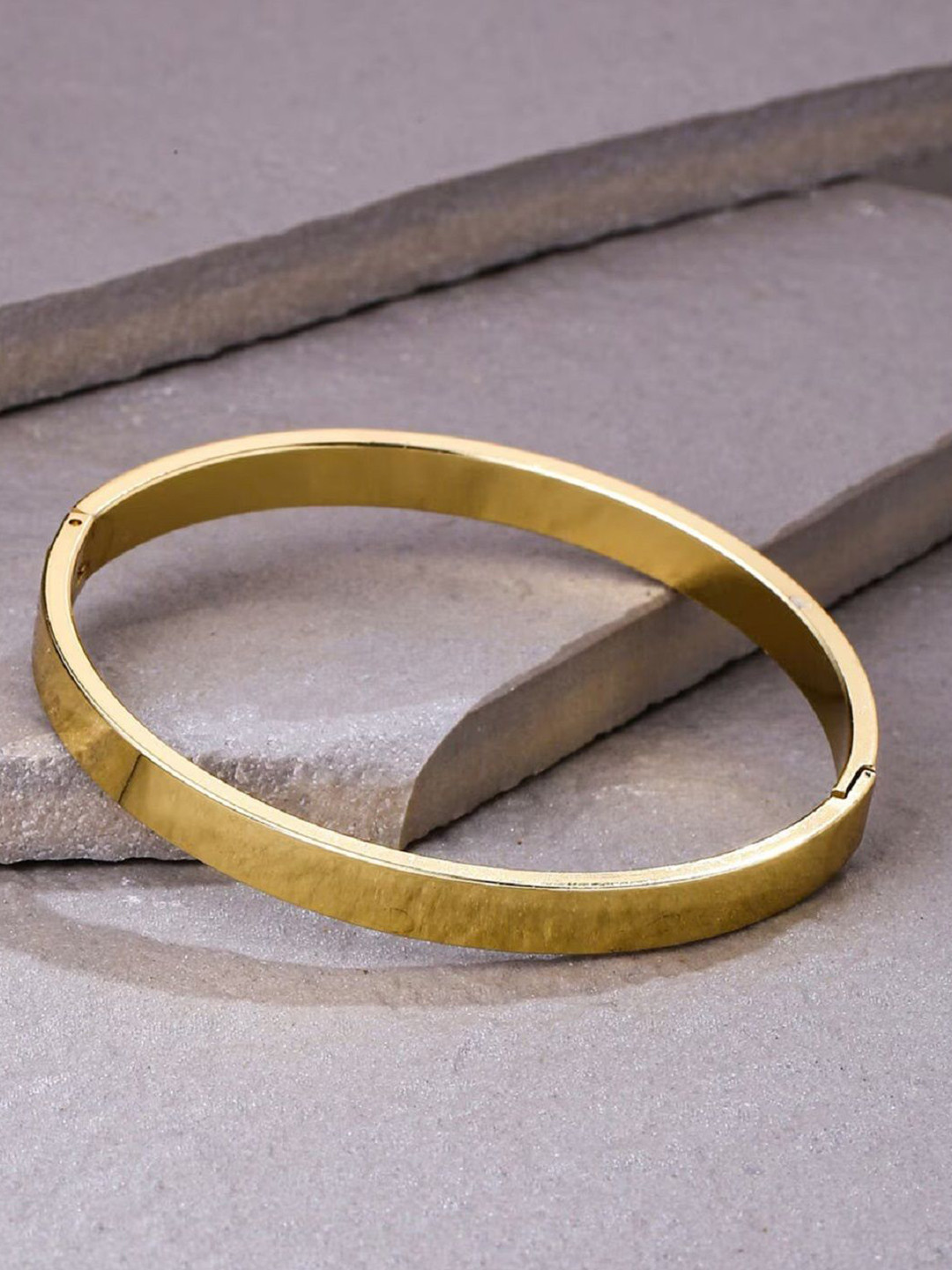 Newitin Unisex Stainless Steel Gold-Plated Kada Bracelet