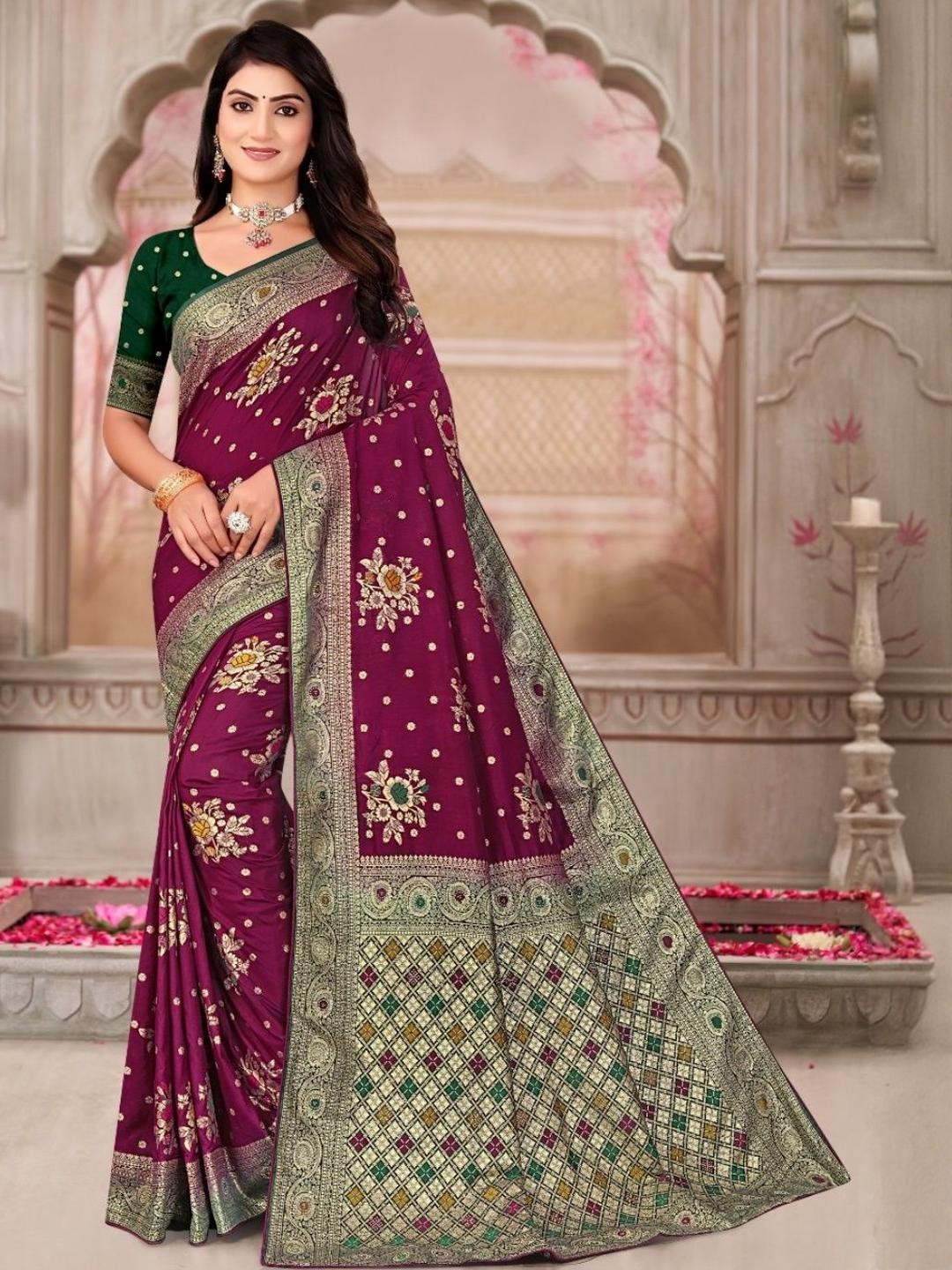 Ceryvop Floral Woven Design Zari  Saree