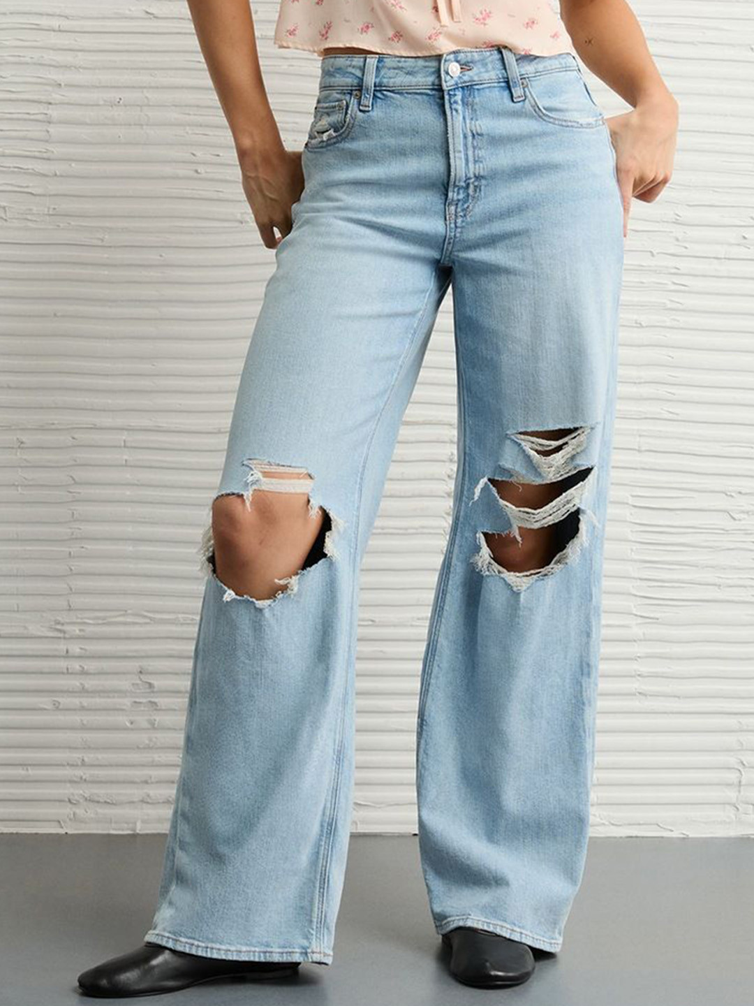 AMERICAN EAGLE OUTFITTERS Women Ripped Super High-Waisted Baggy Wide-Leg Jean