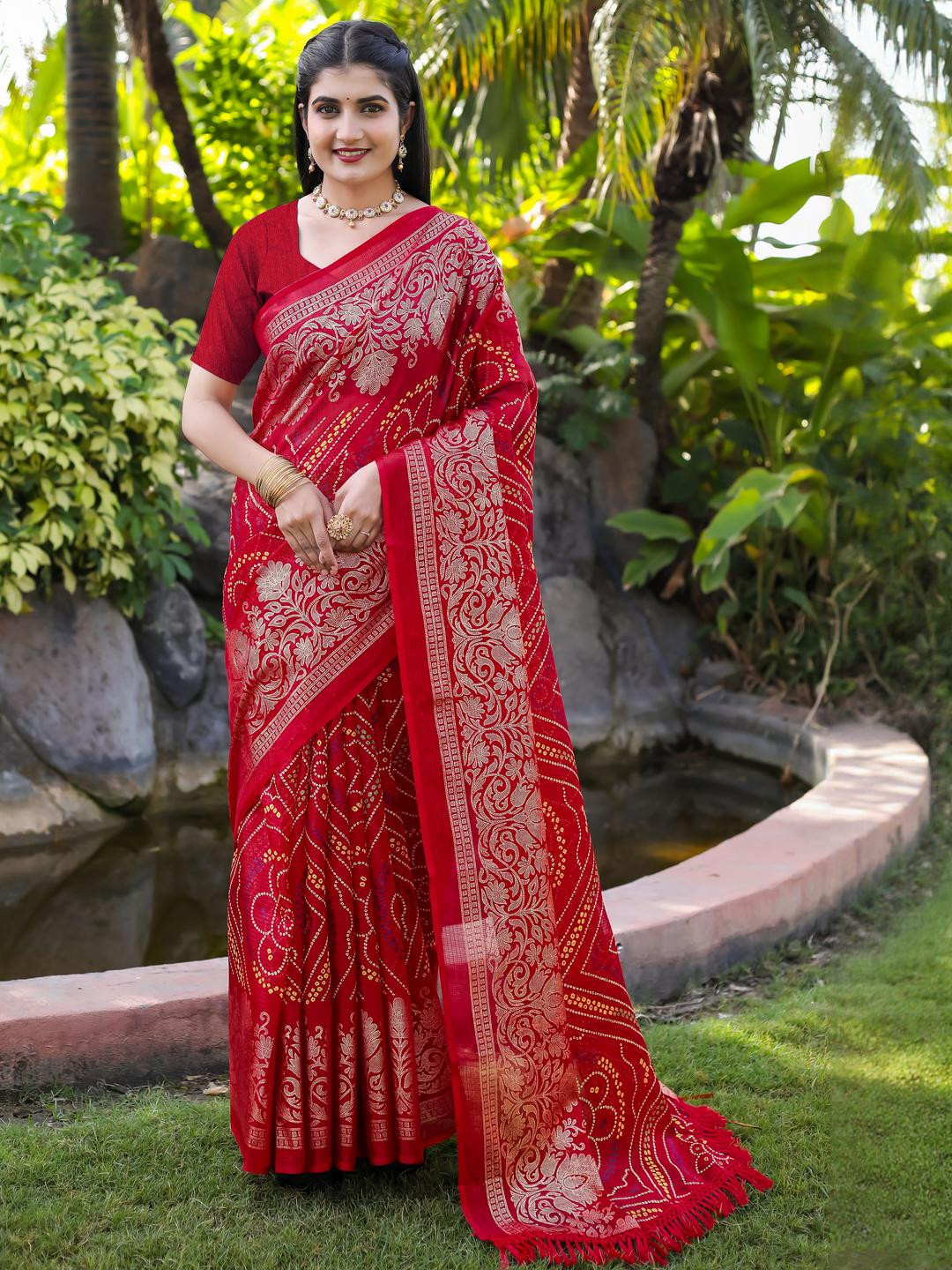 KANOODA Bandhani Printed Net Saree