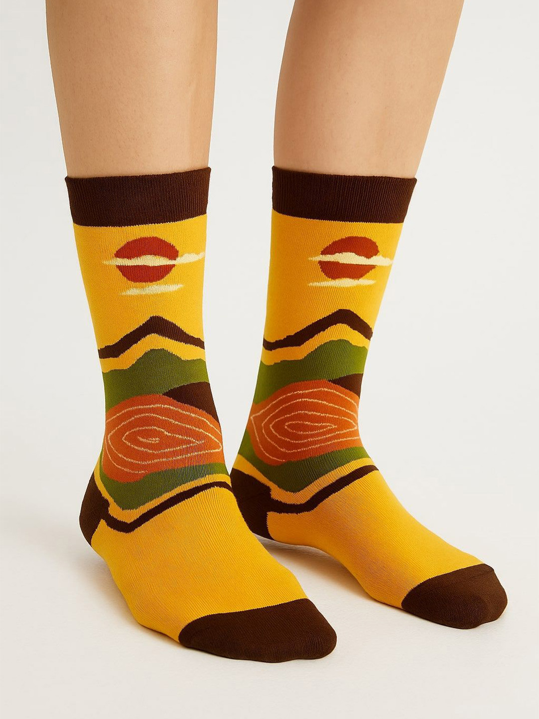 ZEVORA Abstract Patterned Cotton Calf-Length Socks