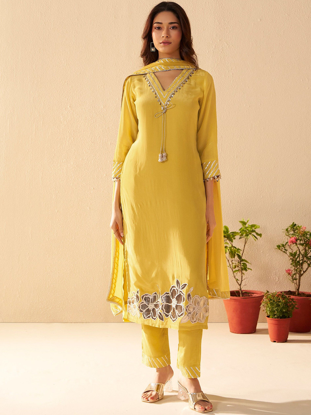 AUTUMN LANE Albeli Floral Embroidered Thread Work Straight Kurta With Trousers & Dupatta