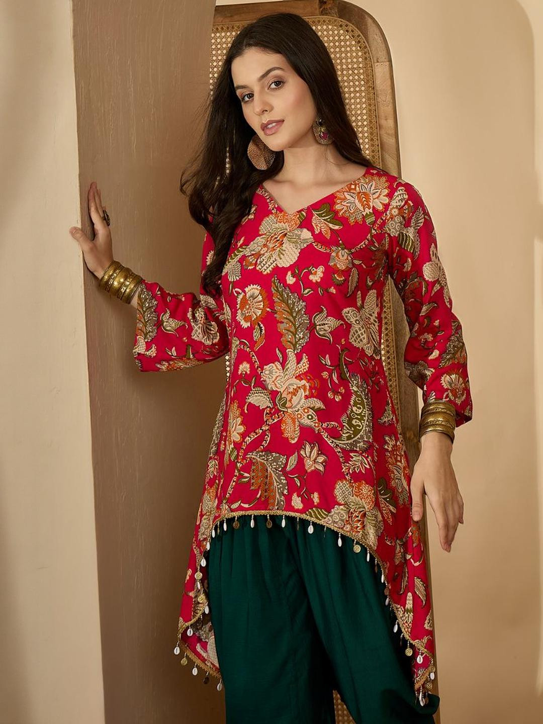 Sangria Women Pink Kurta Sets