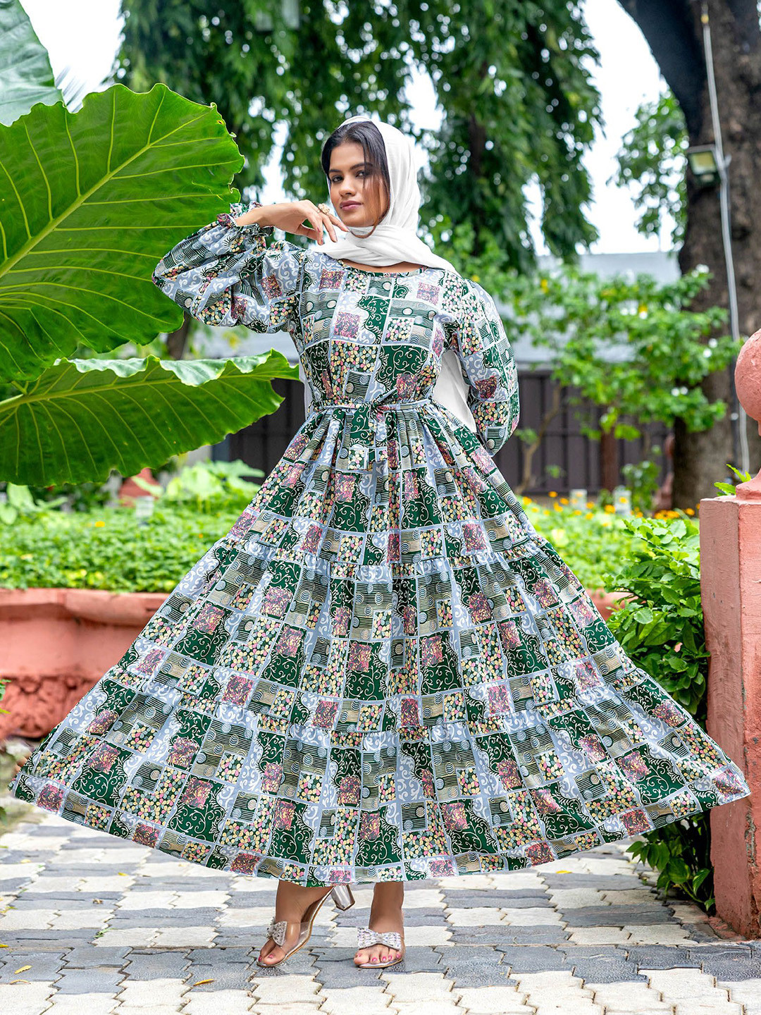 SARINKU Abaya Women Floral Printed Crepe Fit & Flare Maxi Dress