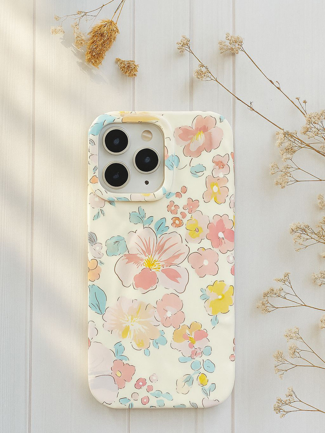 CASE CREATION Women Floral Blossom Romantic Printed Impact Resistant iPhone 14 Back Case